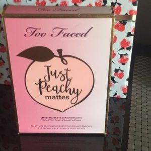 NWT too faced just peachy mattes
